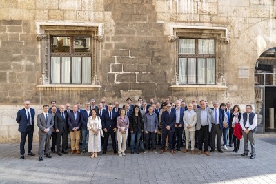 Imagen de Representantes de las principales actividades empresariales, de los sindicatos y de asociaciones de Castellón presentan un Manifiesto en defensa de la economía de la provincia